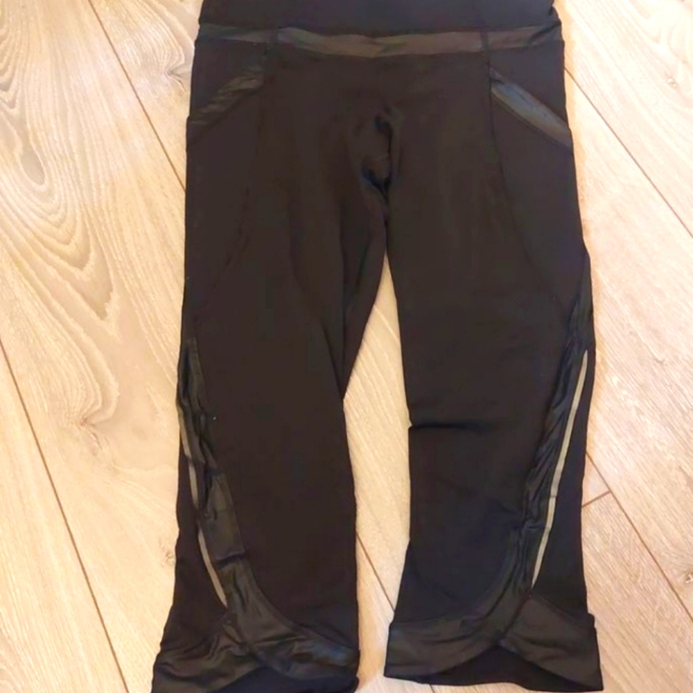 Lululemon capris